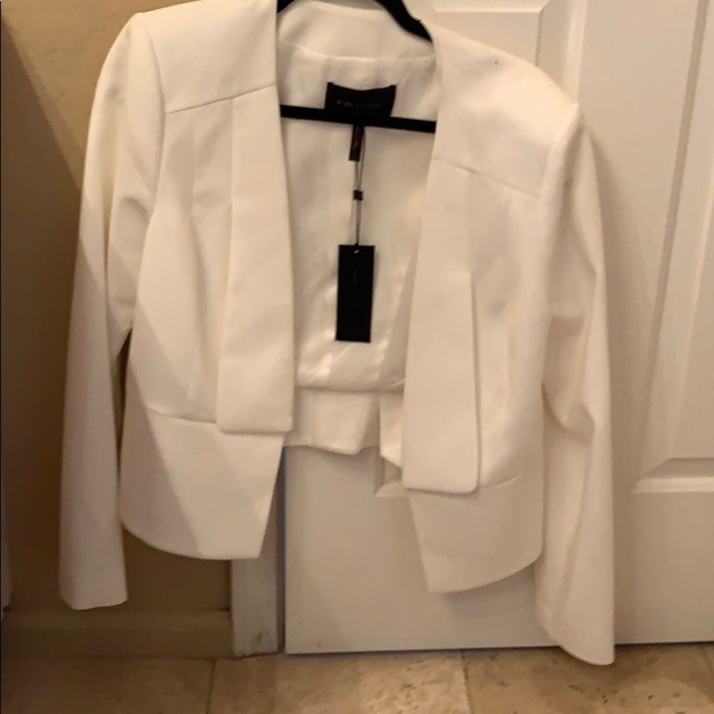 BCBG Maxazria Blazer large